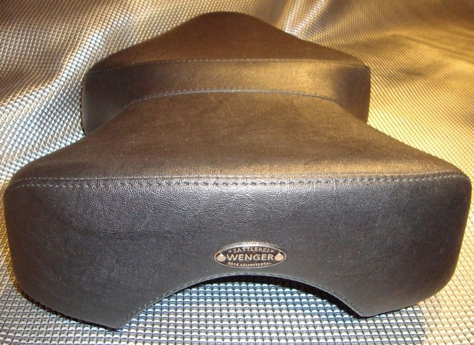 Motorradsattlerei.ch